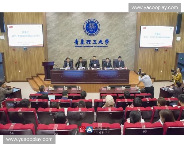 广州高校足球联赛激战正酣 学子拼搏展现青春风采与竞技精神 广州高校足球联赛激战正酣 学子拼搏展现青春风采与竞技精神